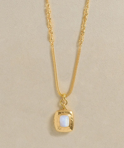 Alexis Locket