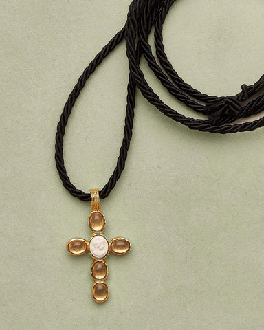 Paola Pendant