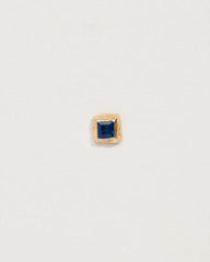 Flat Pyramid Stud