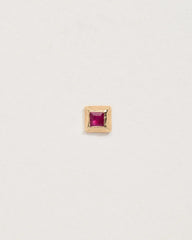 Flat Pyramid Stud