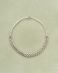 Helia Collar