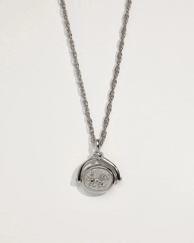 Leo Spinner Pendant