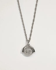 Leo Spinner Pendant