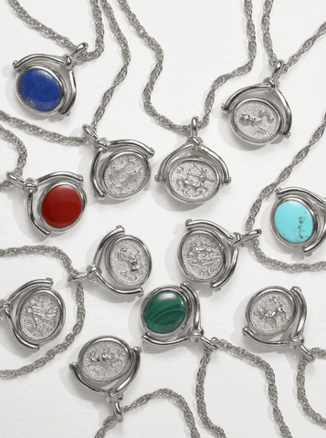 Leo Spinner Pendant