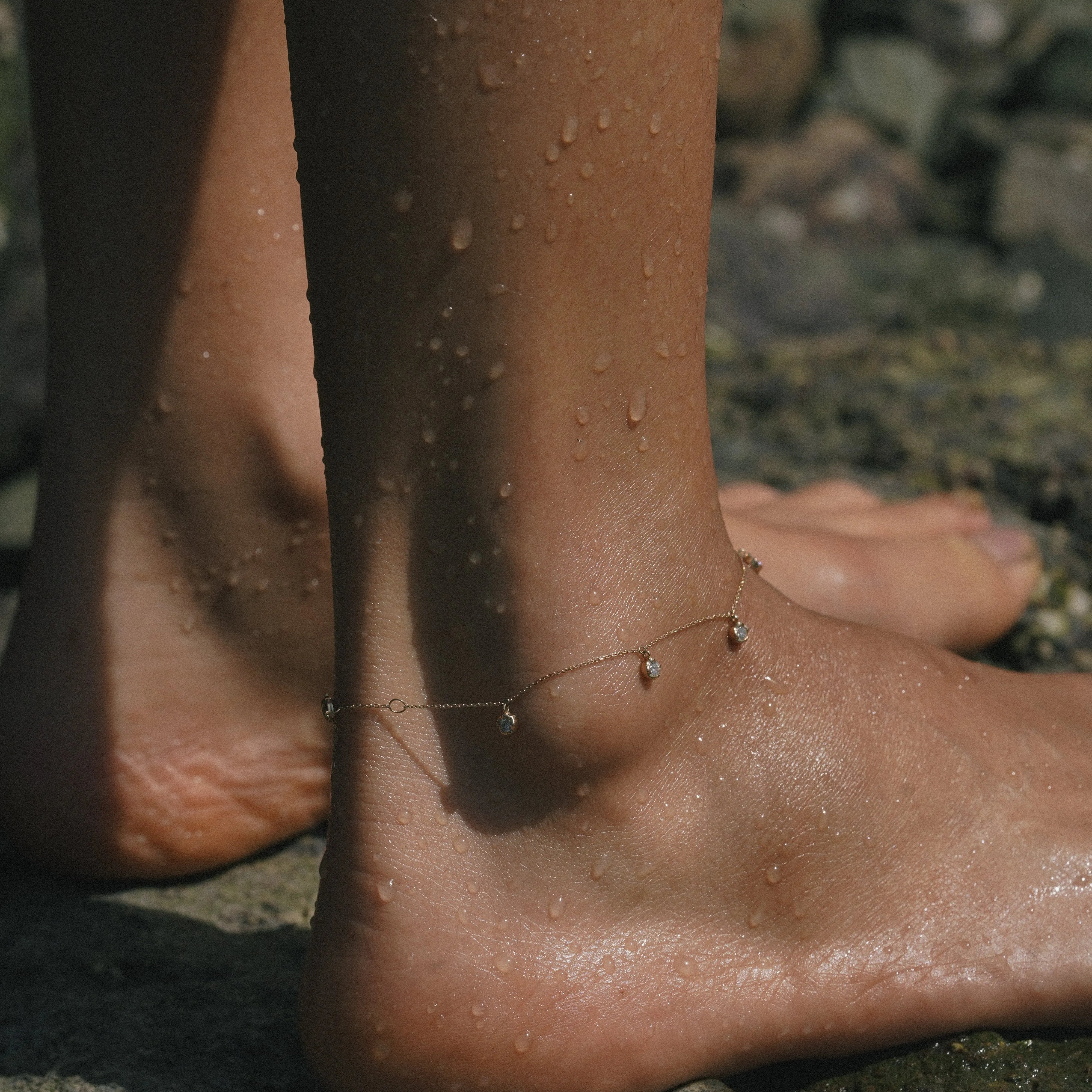 Molten Droplet Anklet by Pamela Love – Anklets in #product_material# (#product_color#).  molten-bezel-station-droplet-anklet-gold-diamond-white