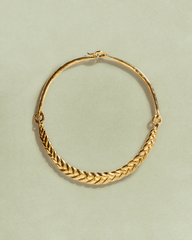 Helia Collar