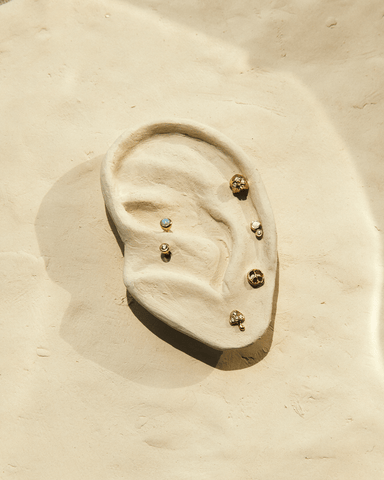 Memento Mori Stud