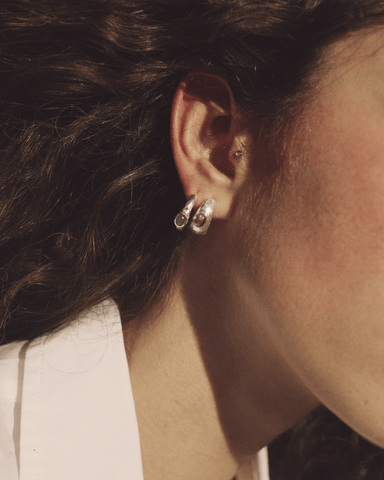 Vivianna Hoops