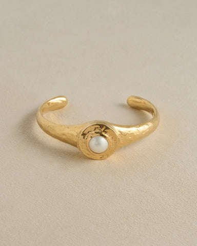 Vivianna Locket Cuff